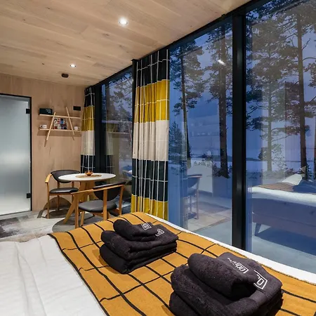 Appartement Oeoed Mirror At Versso