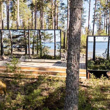 ööd Mirror At Versso *