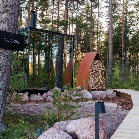 ööd Mirror At Versso *