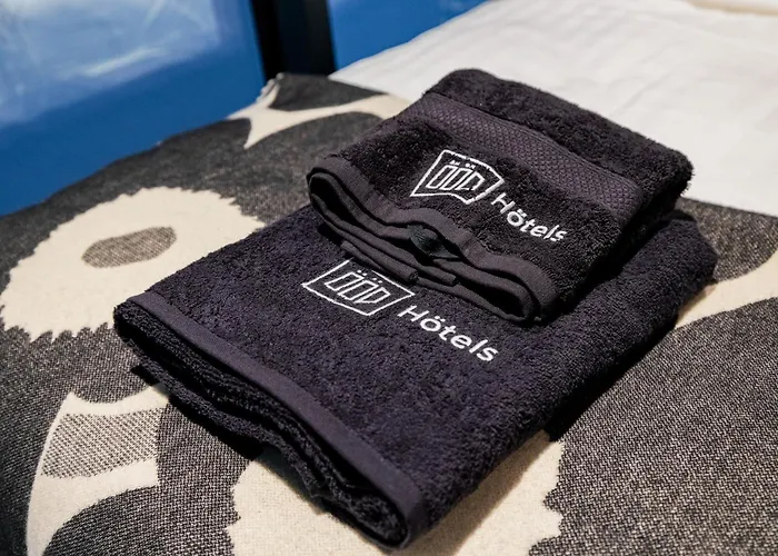 Oeoed Mirror At Versso Appartement Pyhtaa