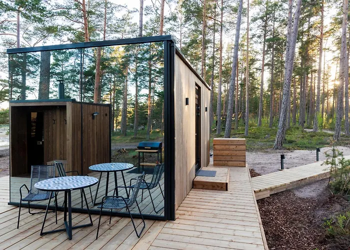 Oeoed Mirror At Versso